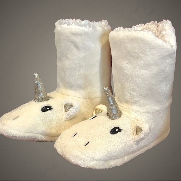 Justice Unicorn Bootie Slippers - Picture 5 of 11